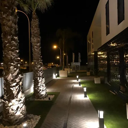 Palmview Poolside Heaven In Turquesa Del Mar Orihuela